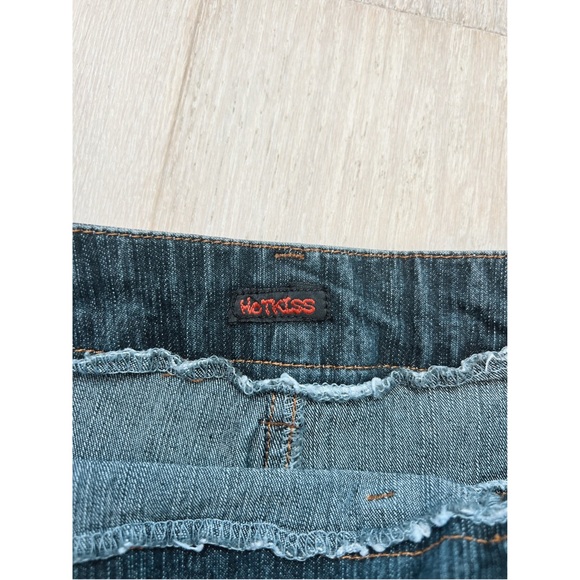 Vintage Hot Kiss | Y2K Asymmetrical Denim Mini Skirt - Picture 4 of 6